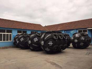 青島中海航船舶用品船用護舷靠球下水氣囊