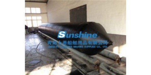 國慶節(jié)天然圓柱體1.5m氣囊充氣水氣堵水下水下水氣囊